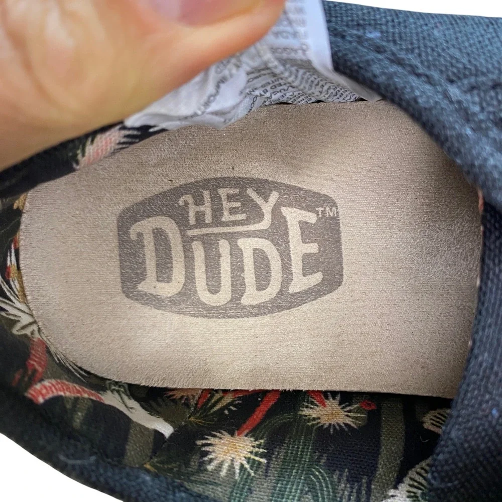 Hey Dude hey dude